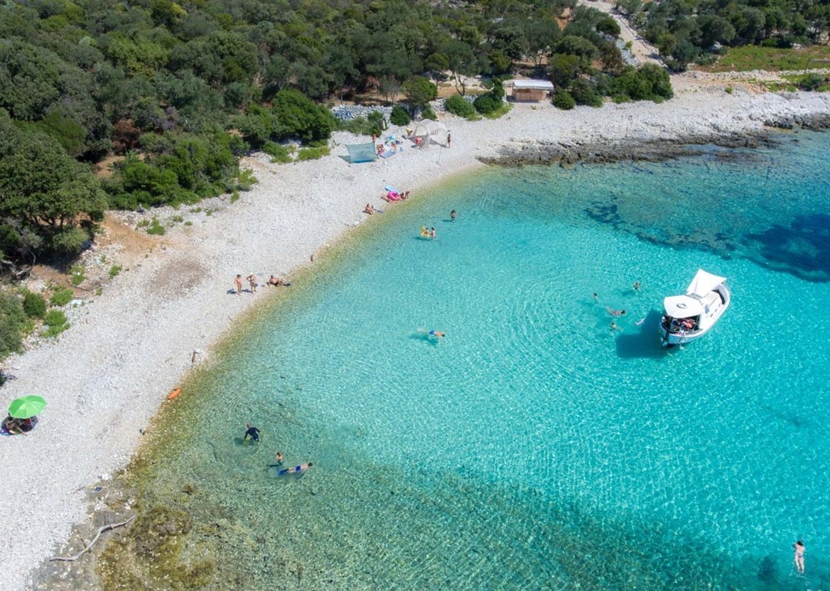 Strände auf der Insel Losinj für ihr Campingurlaub | Camping Cres Losinj  Camping Cres Lošinj