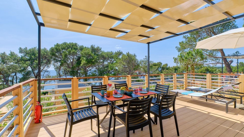 Domki kempingowe Freedhome na kempingu Čikat