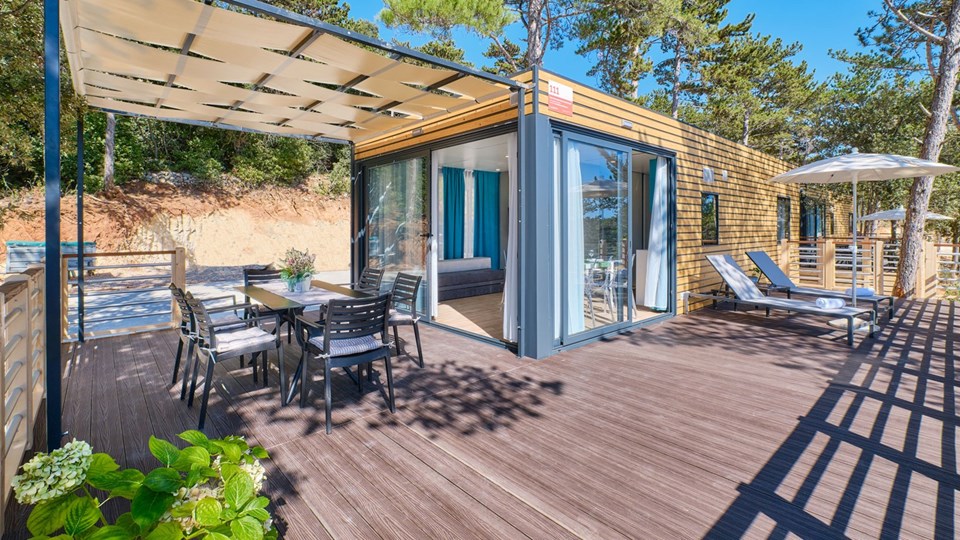 Early booking discount 25% – NEW Freedhome mobile homes in campsite Slatina